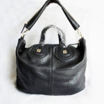 지방시 나이팅게일 엠보가죽 금장 라지