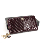 샤넬신상 페이던트 2단장지갑 와인색