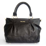 미우미우 6826 토트백 다크 브라운