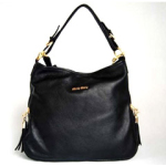 미우미우 5657 숄더백 블랙