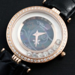 쇼파드 해피스포츠 패턴 금장 큐빅 가죽밴드 / 스위스 쿼츠