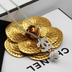 샤넬 목걸이 큐빅 화이트