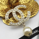 샤넬 진주 브롯치