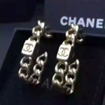 샤넬 귀걸이 B01