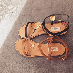 발렌티노  15년 신상 샌들