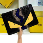 펜디 몬스터 클러치백