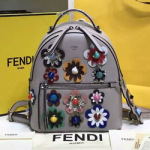 펜디 백팩 네이비 a223