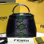 펜디 피카부백 스네이크스킨 2590