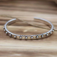 알렉산더왕  팔찌