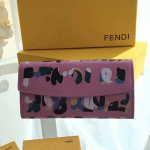 펜디 멀티로고 장지갑