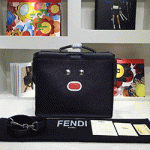 최신상 Embellished black leather shopp 미디움