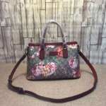 구찌 GG 블룸 수프림 토트백 429019