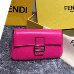 펜디 마이크로 바게뜨 숄더백