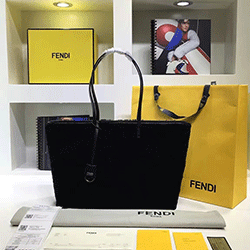 펜디 신상백 252B