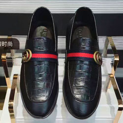 구찌 16년 남성용 크로커 구두