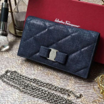 페레가모 체인플랩백