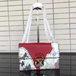 발렌티노 락스터드 백