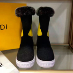 펜디 피부카 털부츠