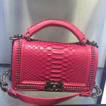 샤넬 17년 스네이크스킨 보이백