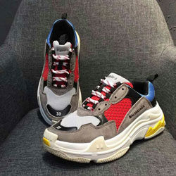 발렌시아가   트리플S스니커즈