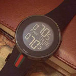 구찌 전자시계 G-654982