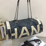 샤넬 볼링 핸드백