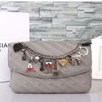 발렌시아가 체인  자수 로고 백