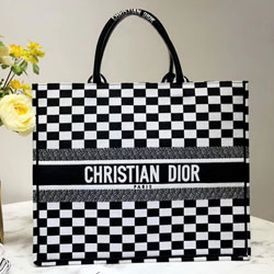 크리스찬디올 화이트와 블랙 자수 장식 패브릭 백
