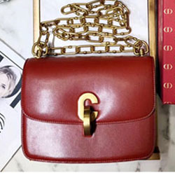 크리스찬디올  양가죽 21ST 백