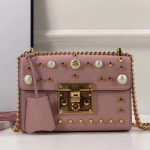 구찌 [패들락] 스터드 가죽 숄더백 432182
