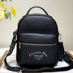 크리스찬디올  송아지 가죽 백  DR18130