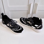 발렌티노 남여공용 신발 V-656