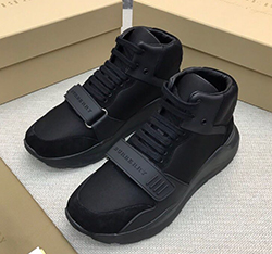 버버리 남성 신발 B-555447