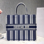 크리스찬디올 멀티컬러 자수 장식 패브릭 백 