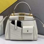 펜디 미니 피카부 포켓 가죽 가방  8BN311