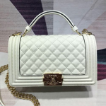  샤넬  플랩 보이백 A67086