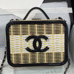 샤넬  코스메틱 케이스 A93343