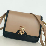 버버리 탠 송아지 가죽 미디엄 백 334172