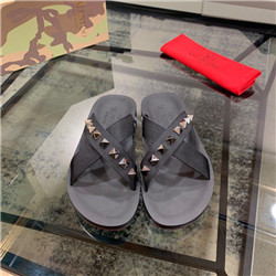 발렌티노  V-2359635