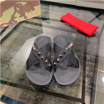 발렌티노  V-2359635