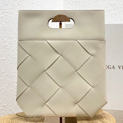 보테가 베네타 BV-190819