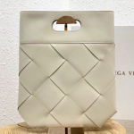 보테가 베네타 BV-190819