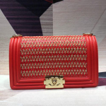  샤넬  플랩 보이백 A67085