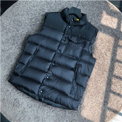 몽클레어  M-7890