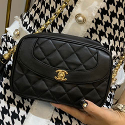 샤넬 코스메틱 케이스  19cm 191020