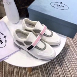 프라다  P-5683739