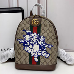 구찌 [오피디아] 미디엄 사이즈 GG 백팩 552884