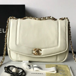 샤넬 플랩 백 A92239