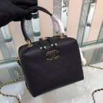 샤넬 볼링 핸드백  200229