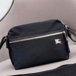 버버리 크로스백 380145